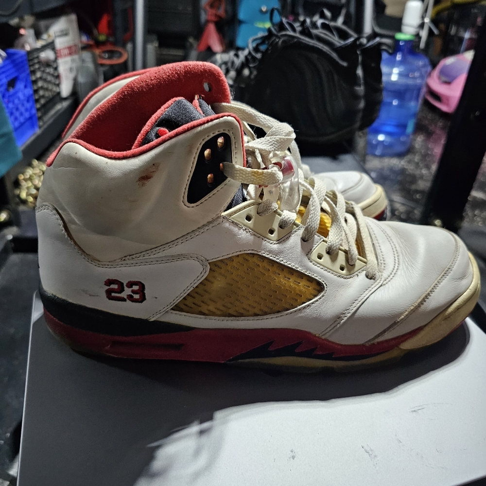 Very worn- 2006 Jordan retro five fire red